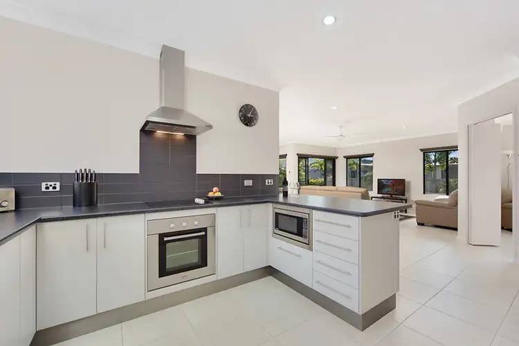 18 Quartzborough Promenade, Trinity Park QLD 4879