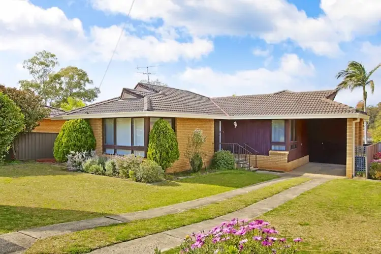 2 Megalong Crescent, Campbelltown NSW 2560