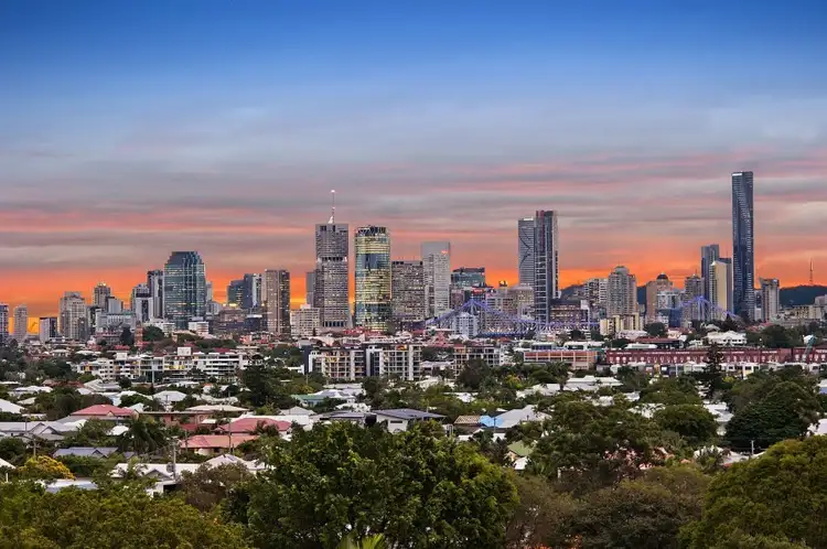 6 Dilkera Street, Balmoral QLD 4171