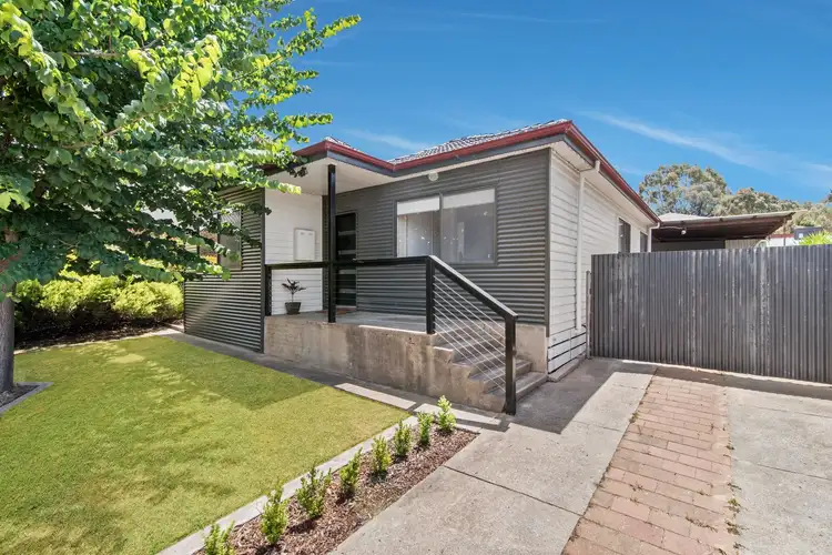 18 Burrowes Street, Golden Square VIC 3555
