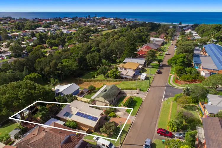 Second view of Homely house listing, 56 Hutton Avenue, Bulli NSW 2516