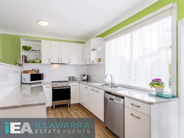 Third view of Homely villa listing, 1/27 The Boulevard, Oak Flats NSW 2529