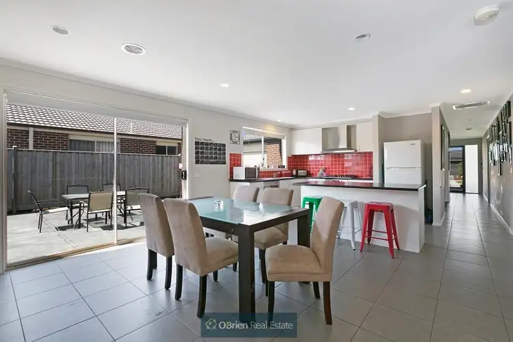 Fifth view of Homely house listing, 26 Lisa Avenue, Pakenham VIC 3810