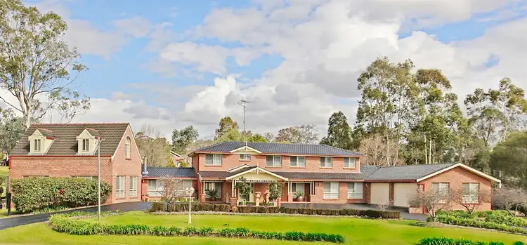 6 Willoughby Circuit, Grasmere NSW 2570