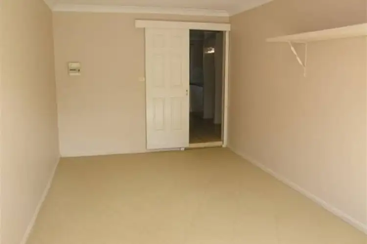 Sixth view of Homely unit listing, 2/5 Clark Terrace, Sandstone Point QLD 4511