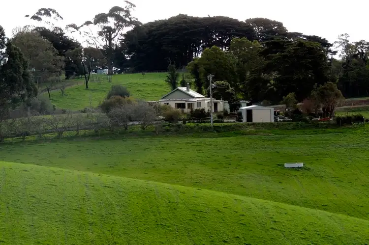 60 Bells Road, Loch VIC 3945