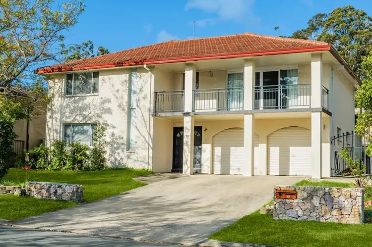 10 Windsor Drive, Berry NSW 2535