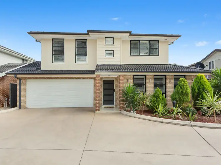 2/1 Gilroy Street, Ropes Crossing NSW 2760