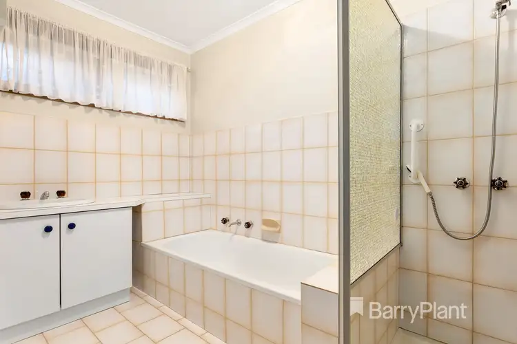 Fifth view of Homely unit listing, 3/10 Cherry Grove, Donvale VIC 3111