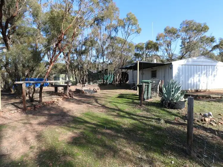 475 Nine Mile South Road, Wedderburn VIC 3518