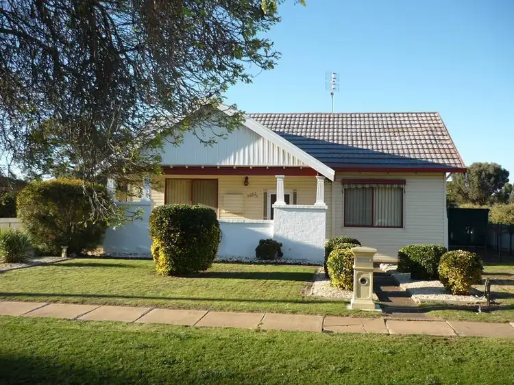 137 High Street, Charlton VIC 3525