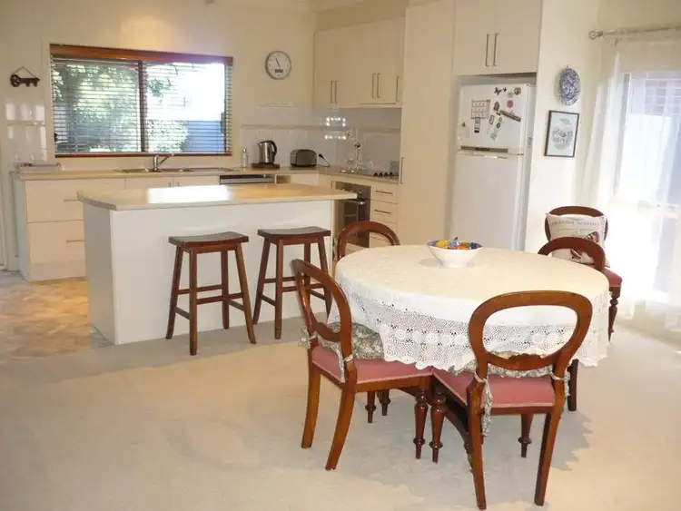 Fifth view of Homely unit listing, 3/10-14 High Street, St Andrews Village, Charlton VIC 3525
