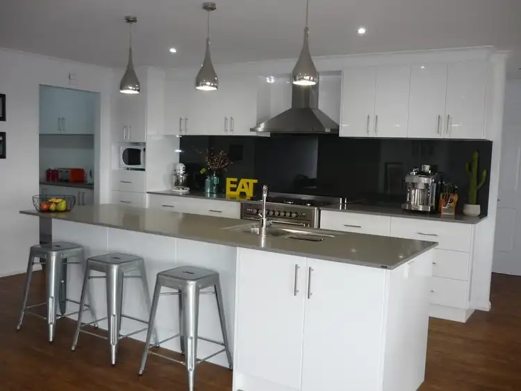 Second view of Homely house listing, 20 View Street, Charlton VIC 3525