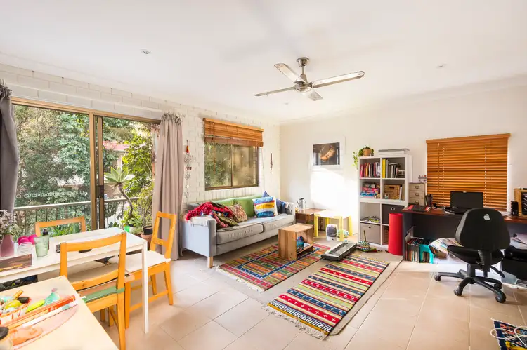3/2 Durroon Court, Ocean Shores NSW 2483