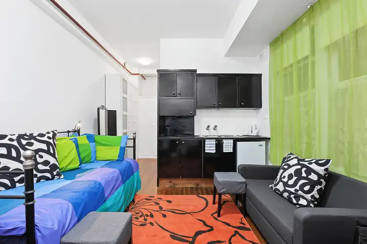 Third view of Homely studio listing, 2/117 Macleay Street, Potts Point NSW 2011