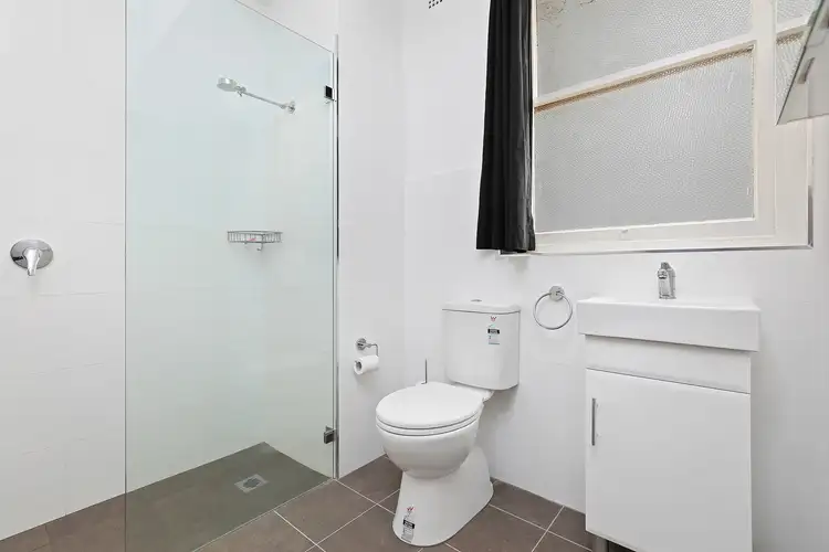 Fifth view of Homely studio listing, 2/117 Macleay Street, Potts Point NSW 2011