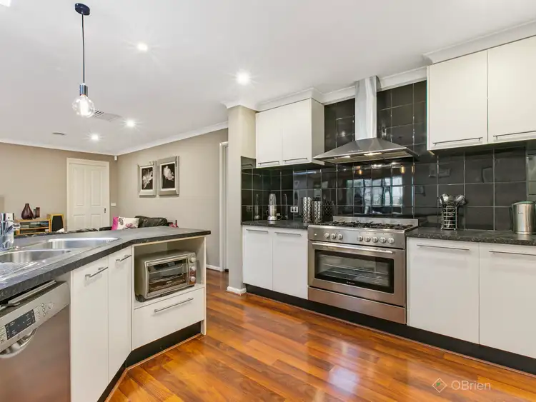 Third view of Homely house listing, 7 Wagtail Court, Narre Warren VIC 3805