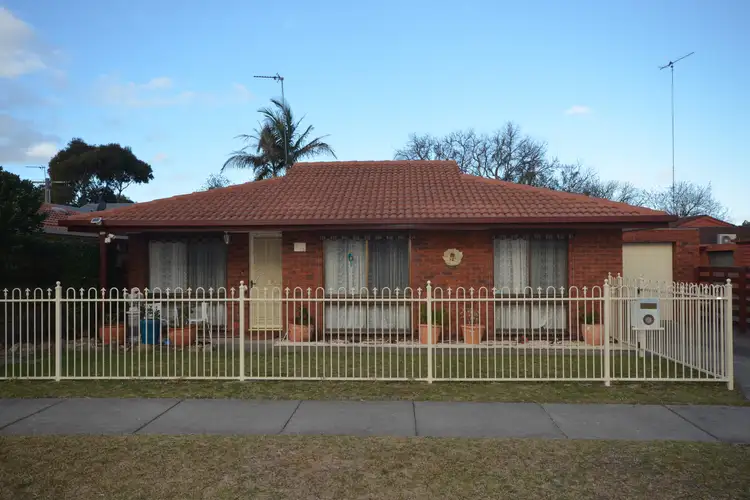 2/45 Goold Street, Bairnsdale VIC 3875