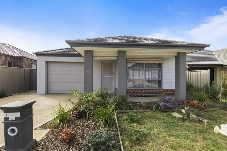 6 Farrow Place, Maddingley VIC 3340