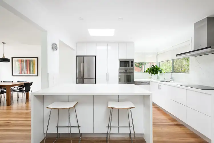 35 Sladden Road, Yarrawarrah NSW 2233