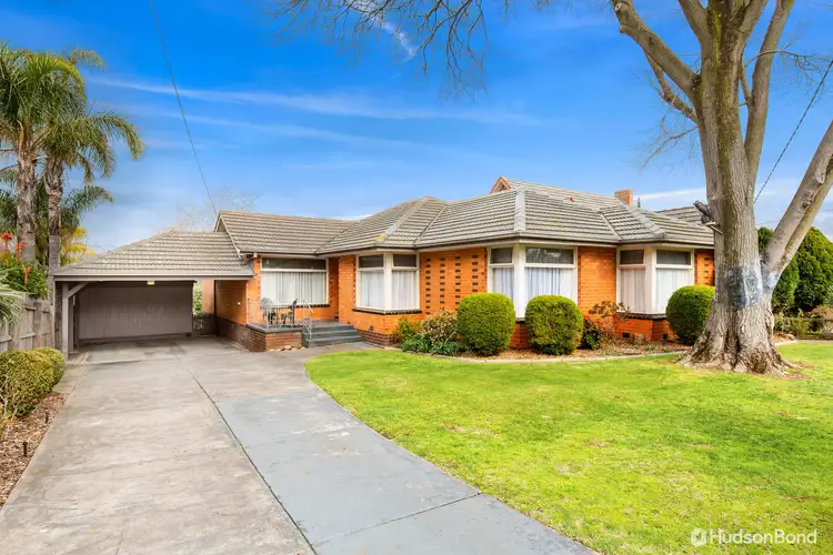 8 Katrina Street, Doncaster VIC 3108