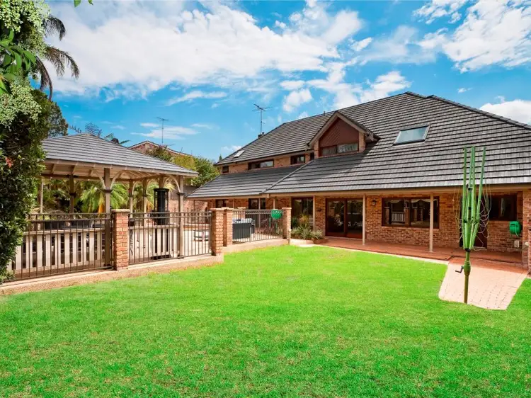 Sixth view of Homely house listing, 10 Lynwood Place, Castle Hill NSW 2154