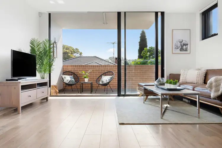 8/18 New Orleans Crescent, Maroubra NSW 2035