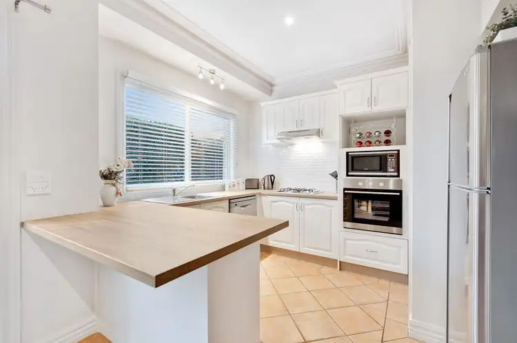 Second view of Homely unit listing, 5/1 Baden Powell Place, Mount Eliza VIC 3930
