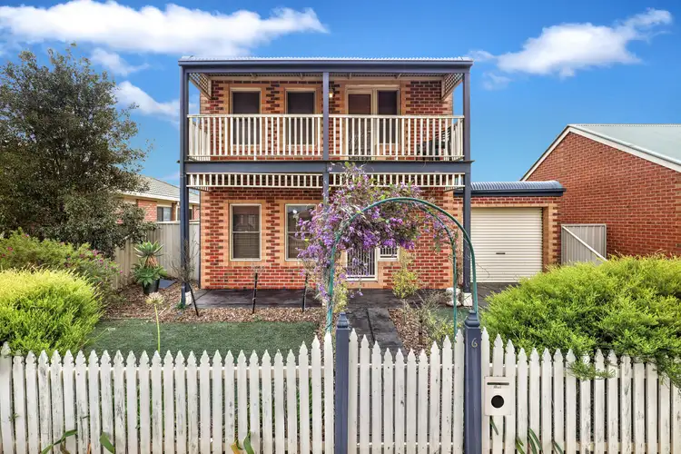 6 Waterdale Rise, Craigieburn VIC 3064