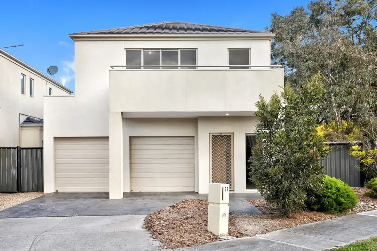 38 Highbury Circuit, Craigieburn VIC 3064