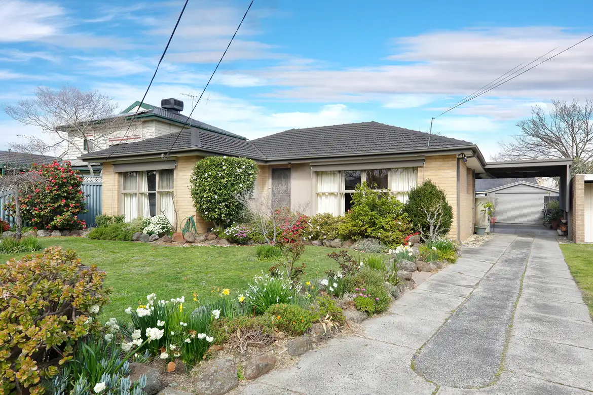 Main view of Homely house listing, 10 Glengariff Drive, Mulgrave VIC 3170