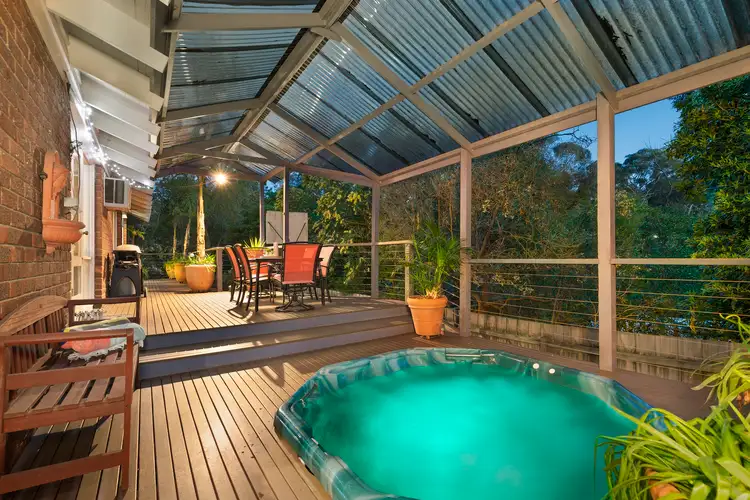 75 Eucalyptus Road, Eltham VIC 3095
