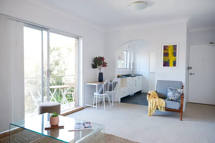 Second view of Homely unit listing, 5/10 Cavill Street, Queenscliff NSW 2096