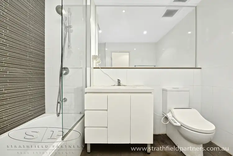 Fifth view of Homely apartment listing, E404/81 Courallie Avenue, Homebush West NSW 2140