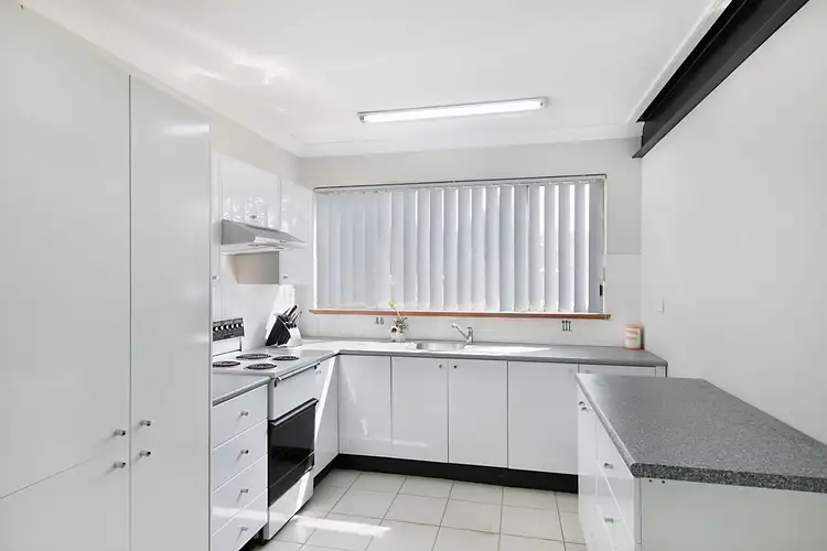 Sixth view of Homely house listing, 21 Chetwynd Avenue, Berkeley Vale NSW 2261