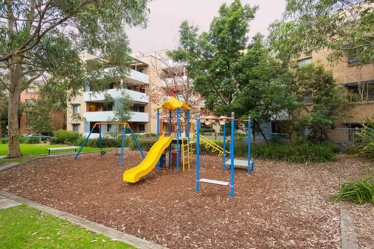 Sixth view of Homely apartment listing, 10/6-10 Gray Street, Sutherland NSW 2232
