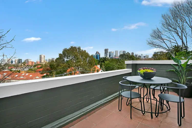 Fifth view of Homely apartment listing, 2/5 Undercliff Street, Neutral Bay NSW 2089