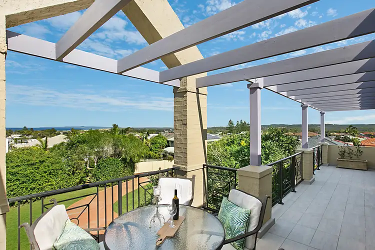 Second view of Homely house listing, 6 Callicoma Place, Redhead NSW 2290