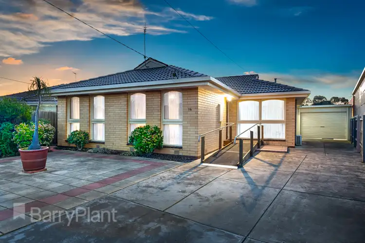 Second view of Homely house listing, 16 Gumtree Close, St Albans VIC 3021