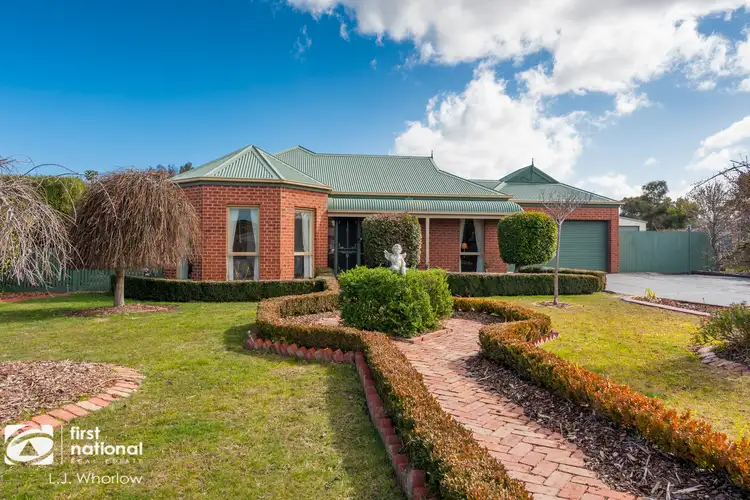 18 Cheriton Drive, Riddells Creek VIC 3431