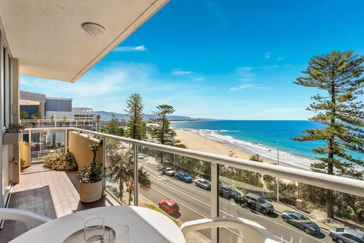 Third view of Homely apartment listing, 8/28 Cliff Road, Wollongong NSW 2500