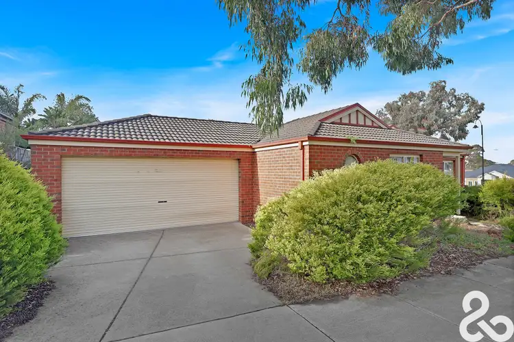 Second view of Homely house listing, 2 Starling Street, South Morang VIC 3752