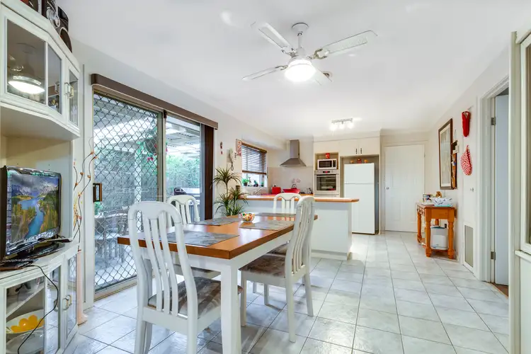 Fourth view of Homely unit listing, 2/17 Proctor Crescent, Keilor Downs VIC 3038