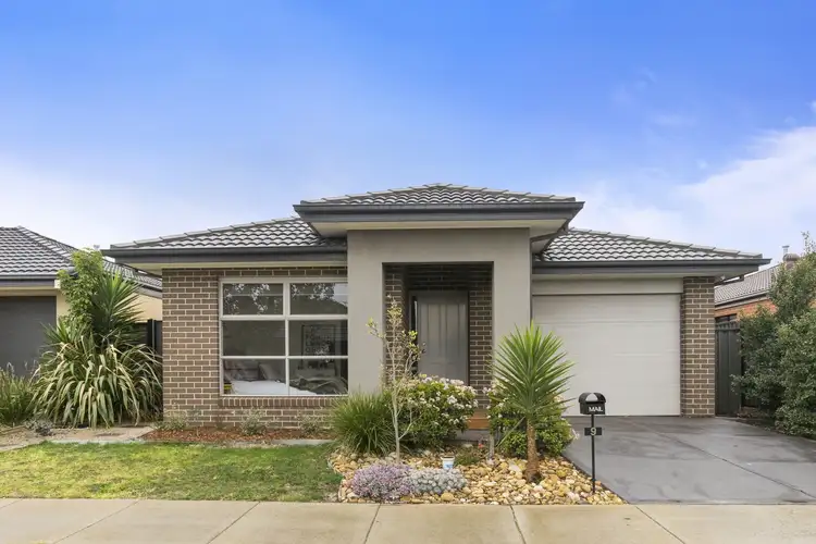 9 Elland Circuit, Truganina VIC 3029