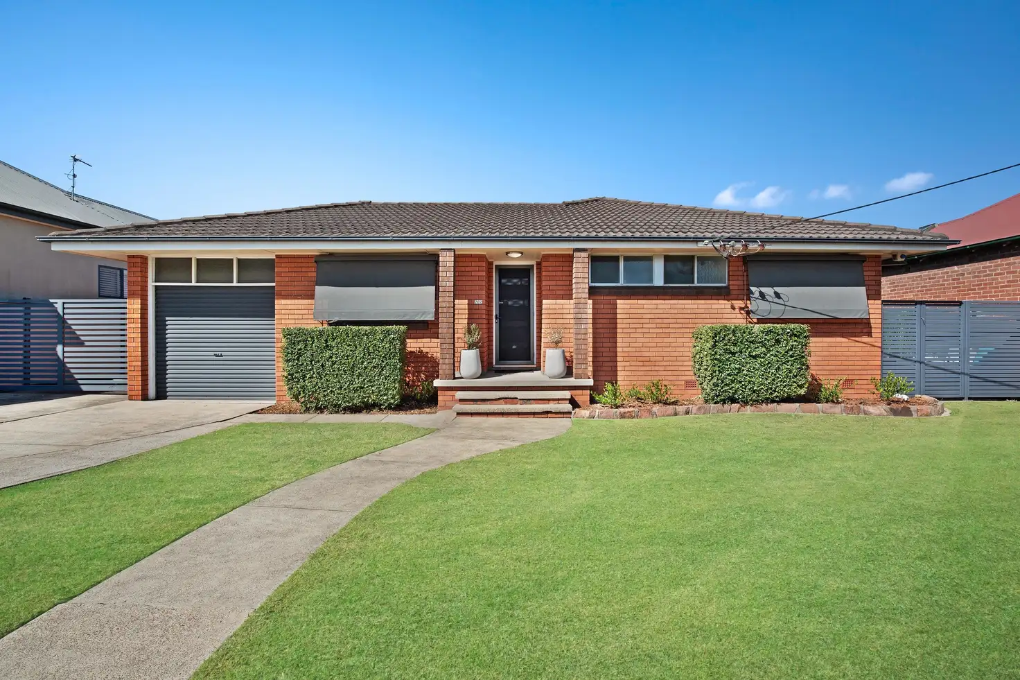 Main view of Homely villa listing, 1/207 Beaumont Street, Hamilton South NSW 2303