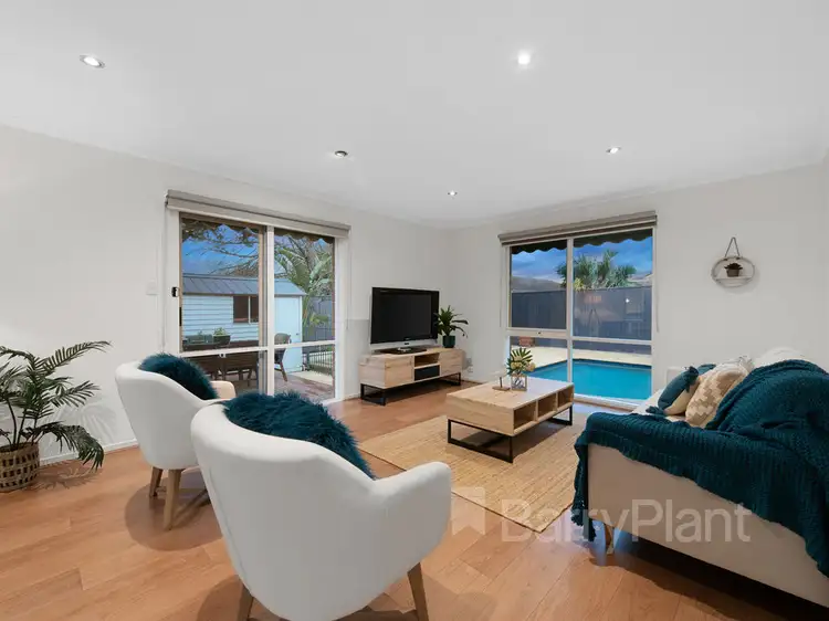 12 Mead Court, Wantirna South VIC 3152