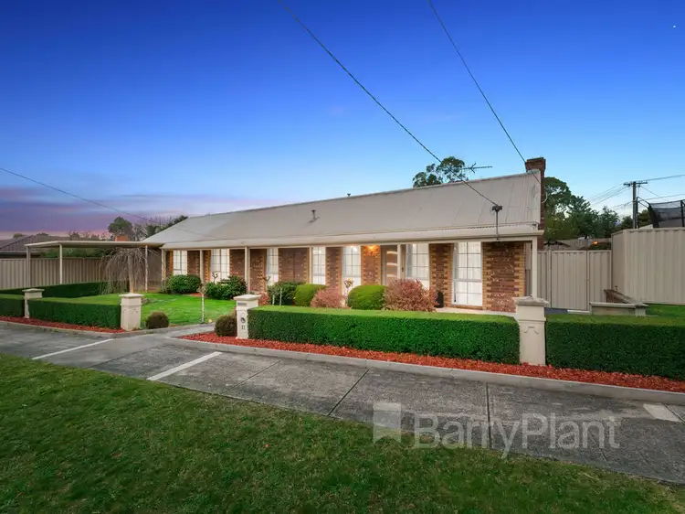 11 Sandra Court, Knoxfield VIC 3180