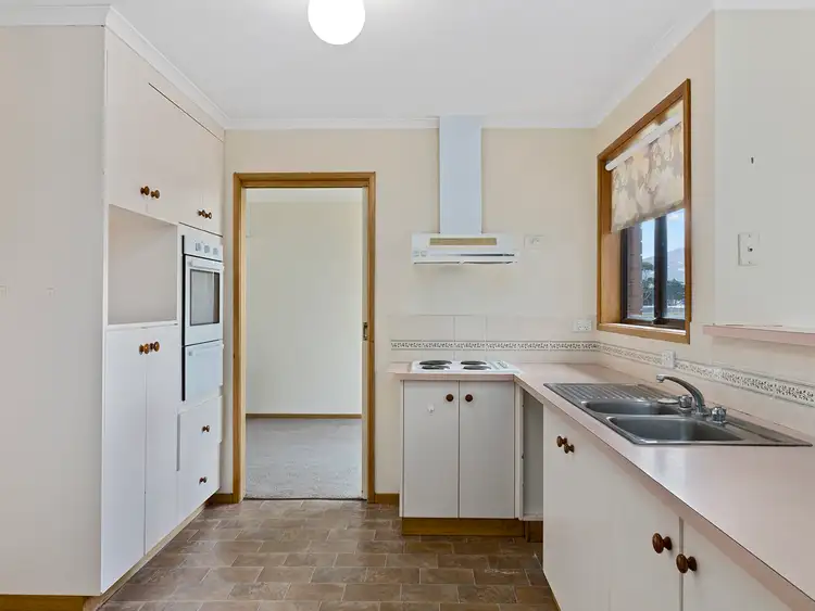 Second view of Homely house listing, 5 Dwyer Place, Dowsing Point TAS 7010