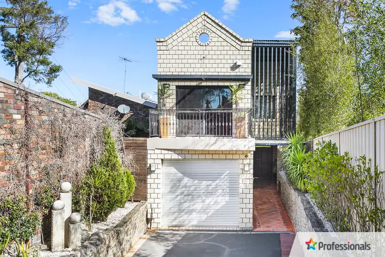 26 Bignell Street, Illawong NSW 2234