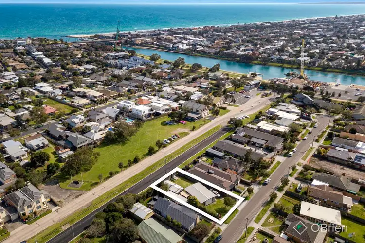24 Melaleuca Drive, Carrum VIC 3197